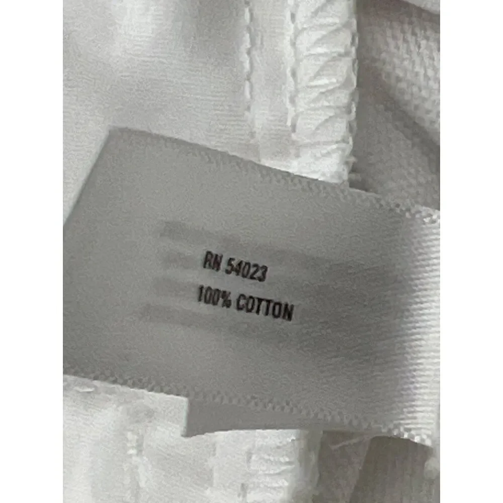 Gap Women White Classic Cotton Shorts With Pockets Size 6